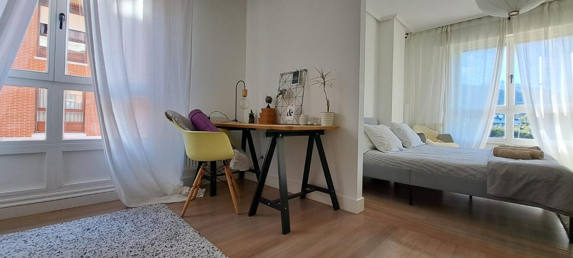 Apartamento Con Suite, Zona De Trabajo Y Yoga Wifi Y Garaje Castro Urdiales Eksteriør billede